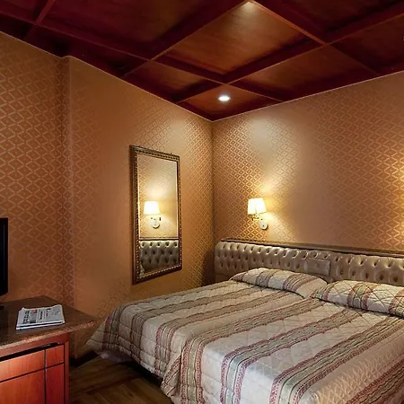 Galles 3* Rom